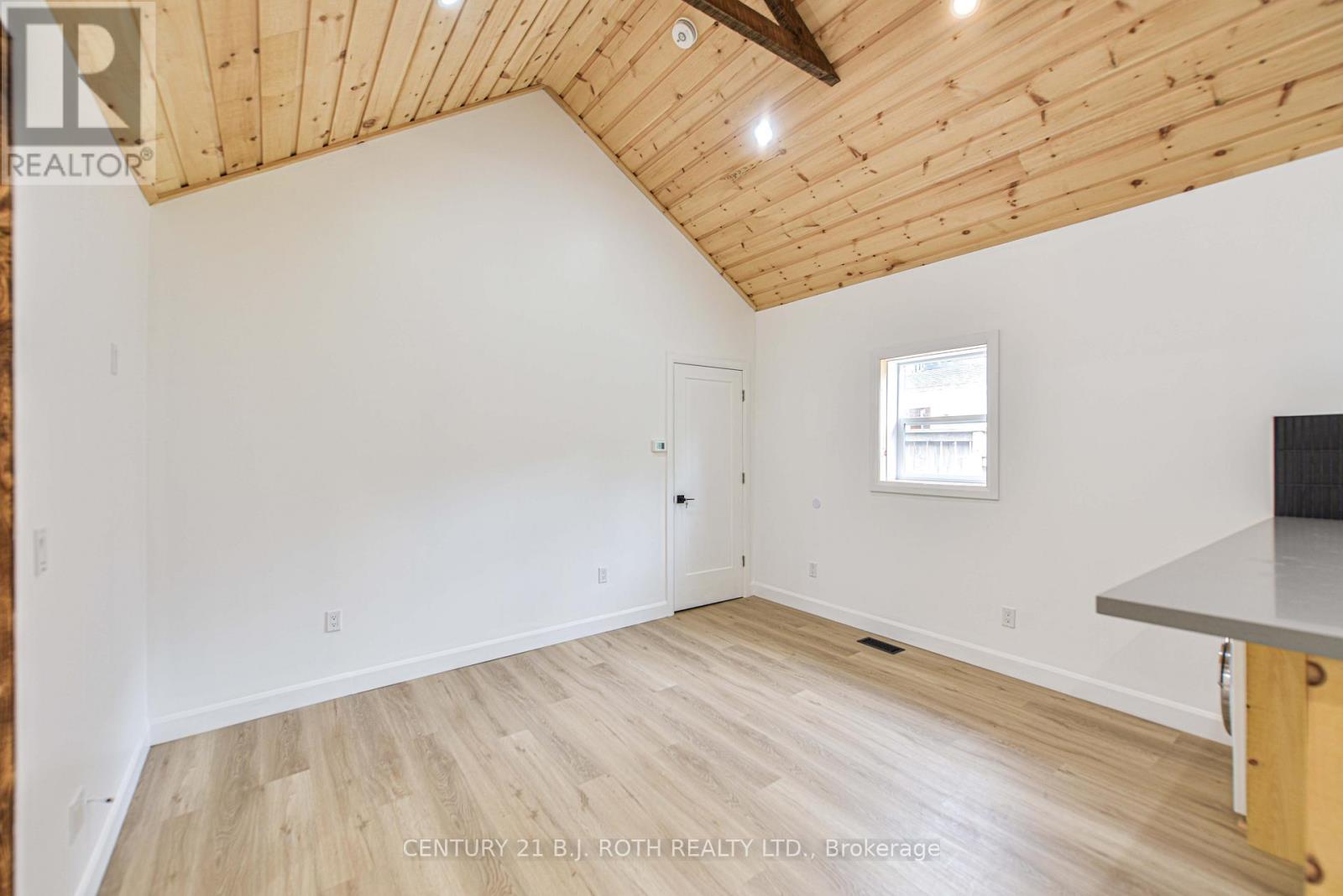 274 Mississaga Street W, Orillia, Ontario  L3V 3B8 - Photo 41 - S12627390