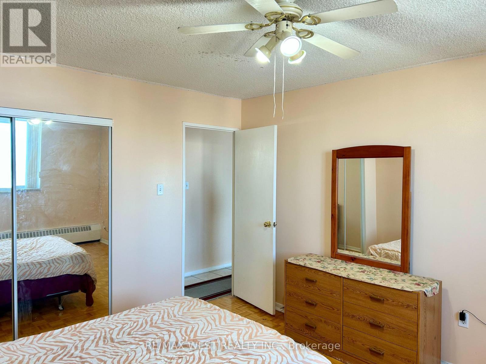 1510 - 5 San Romano Way, Toronto, Ontario  M3N 2Y4 - Photo 12 - W12614084