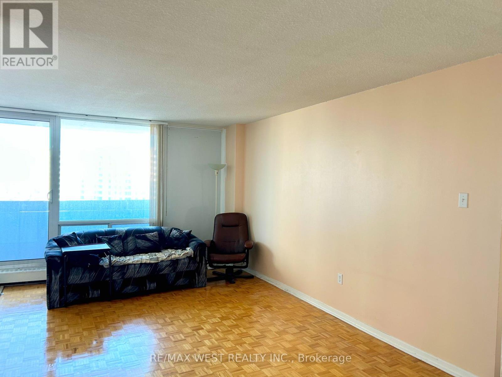 1510 - 5 San Romano Way, Toronto, Ontario  M3N 2Y4 - Photo 7 - W12614084