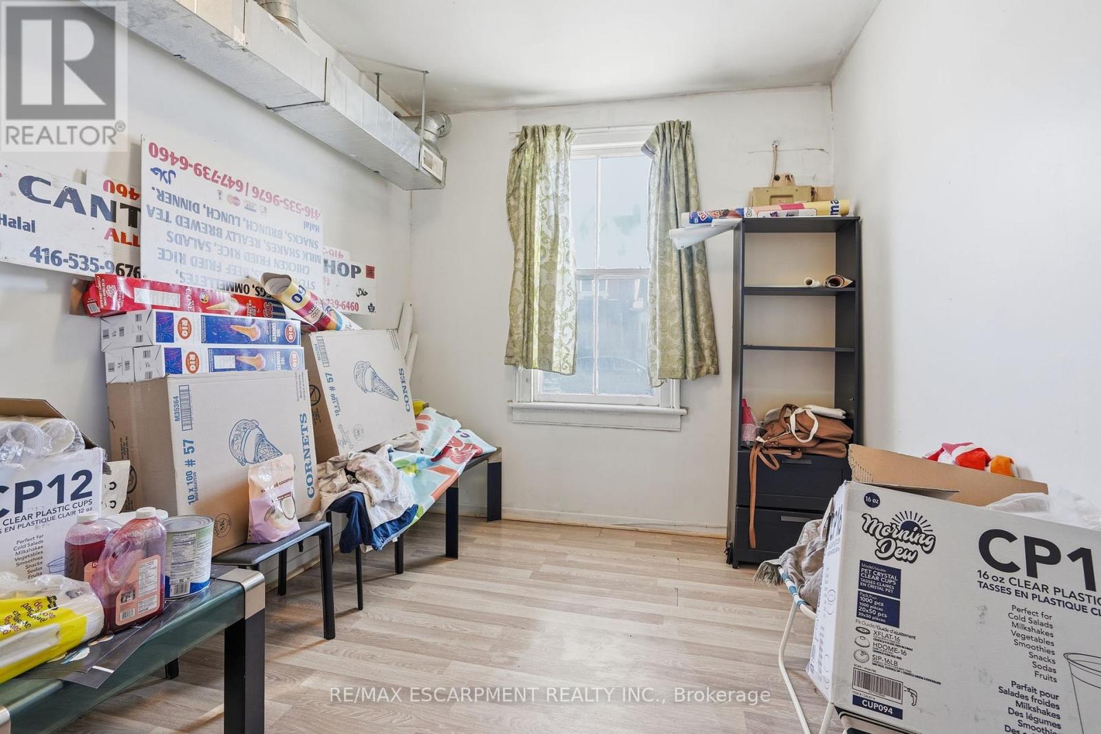 227 Wellington Street N, Hamilton, Ontario  L8L 5A7 - Photo 13 - X12616408