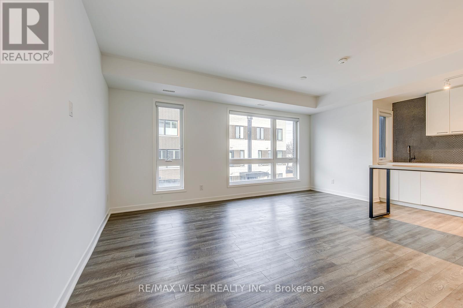 11 - 30 Ed Clark Gardens Boulevard, Toronto, Ontario  M6N 0B5 - Photo 9 - W12627412