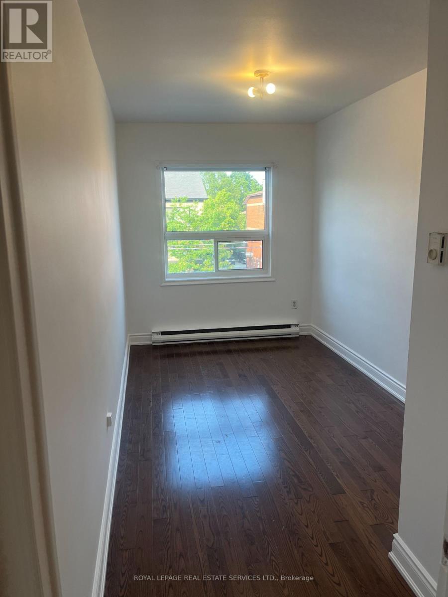 604-606 Marlee Avenue, Toronto, Ontario  M6B 3J5 - Photo 7 - W12627414