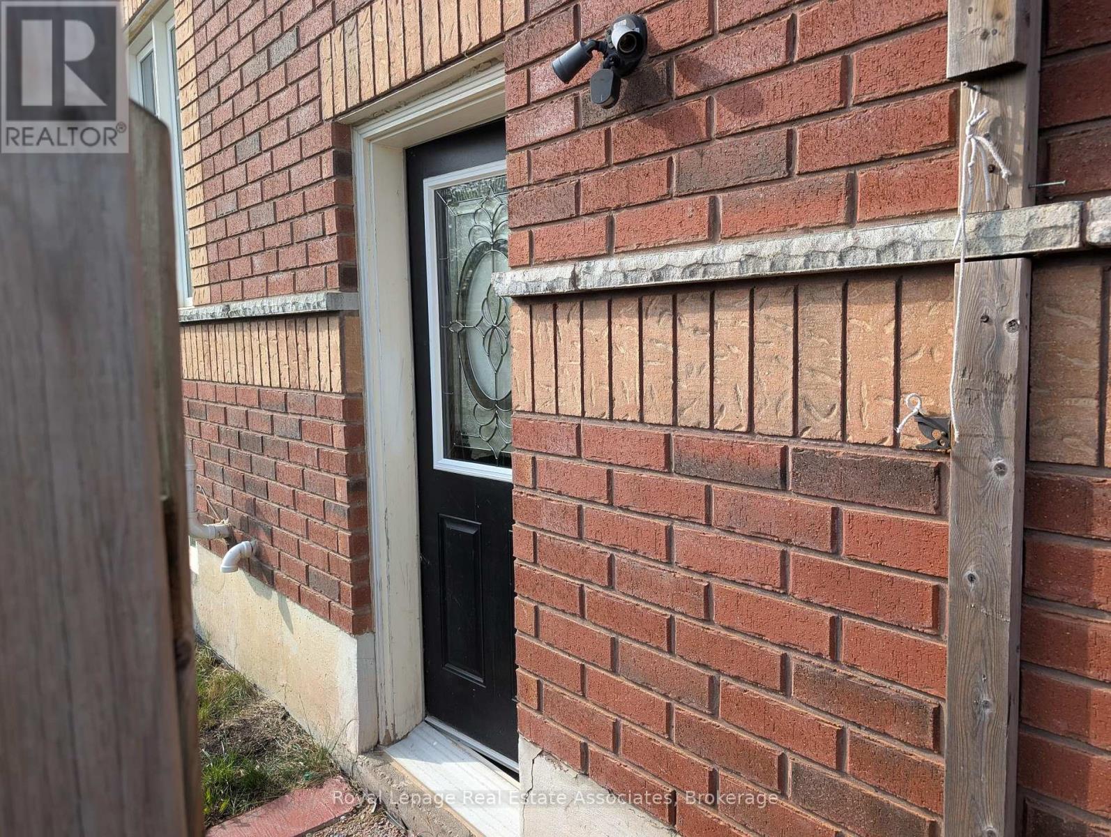 Bsmt - 36 Spicebush Terrace, Brampton, Ontario  L6X 0J8 - Photo 5 - W12627416