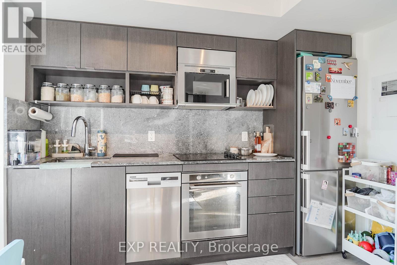 308a - 7 Mabelle Avenue, Toronto, Ontario  M9A 4X7 - Photo 7 - W12627448