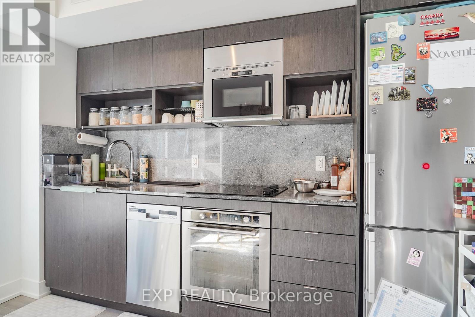 308a - 7 Mabelle Avenue, Toronto, Ontario  M9A 4X7 - Photo 8 - W12627448