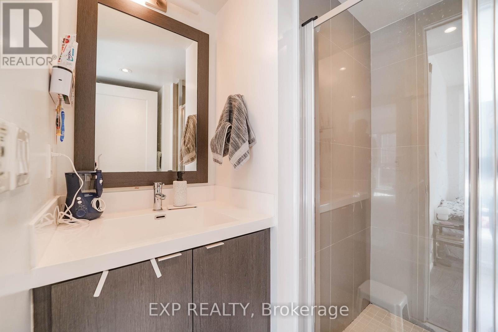 308a - 7 Mabelle Avenue, Toronto, Ontario  M9A 4X7 - Photo 9 - W12627448