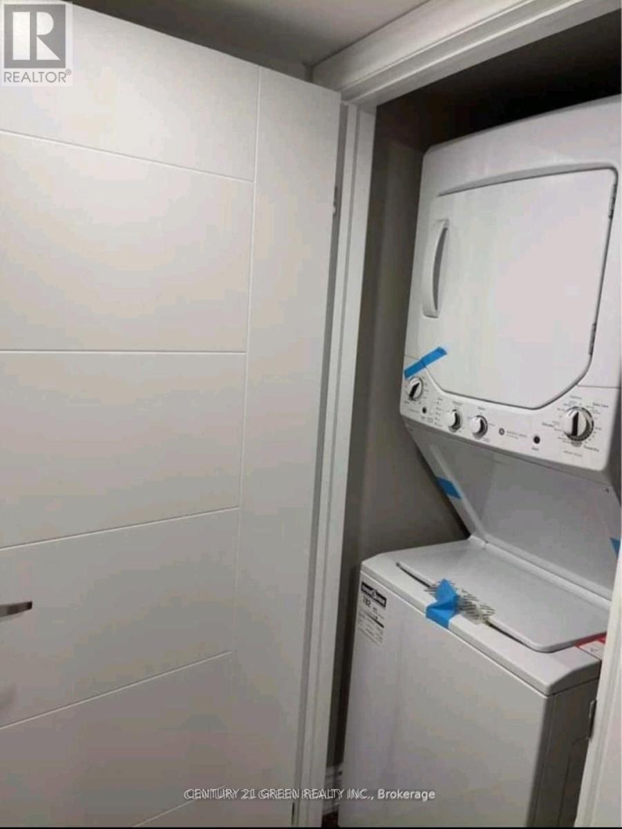 Basement - 1510 Devine Point, Milton, Ontario  L9E 1H6 - Photo 6 - W12627454