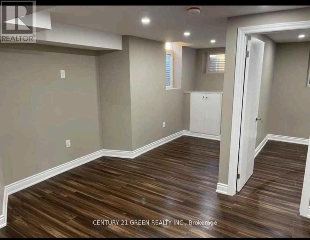 Basement - 1510 Devine Point, Milton, Ontario  L9E 1H6 - Photo 8 - W12627454