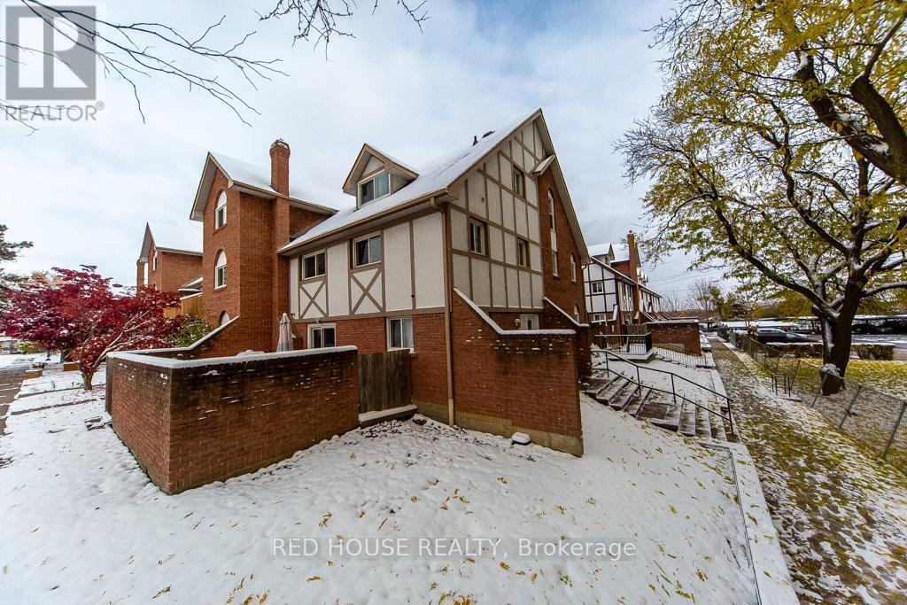 2 - 87 Irwin Road, Toronto, Ontario  M9W 5W1 - Photo 27 - W12627494