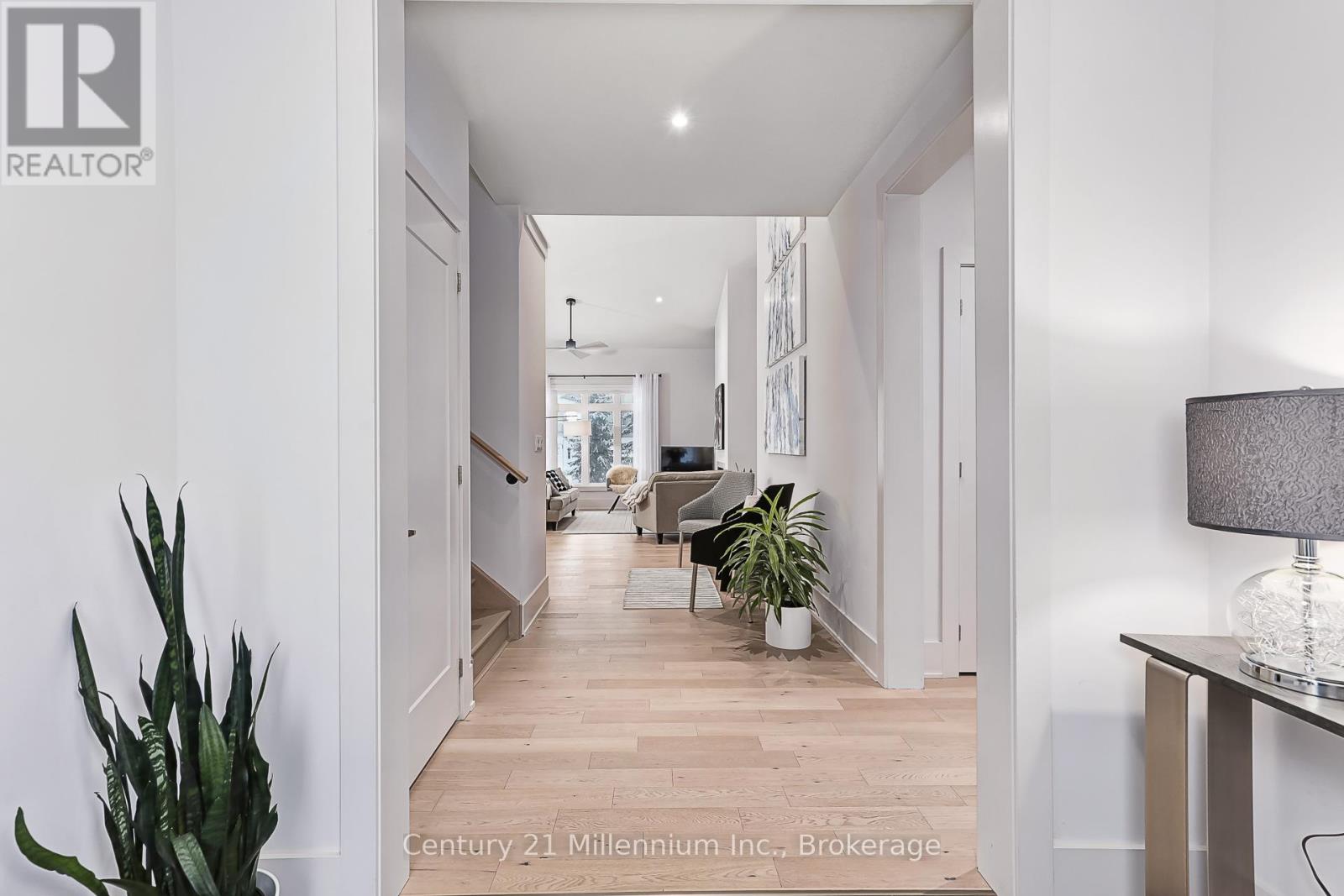 126 Tekiah Road, Blue Mountains, Ontario  N0H 1J0 - Photo 4 - X12627554