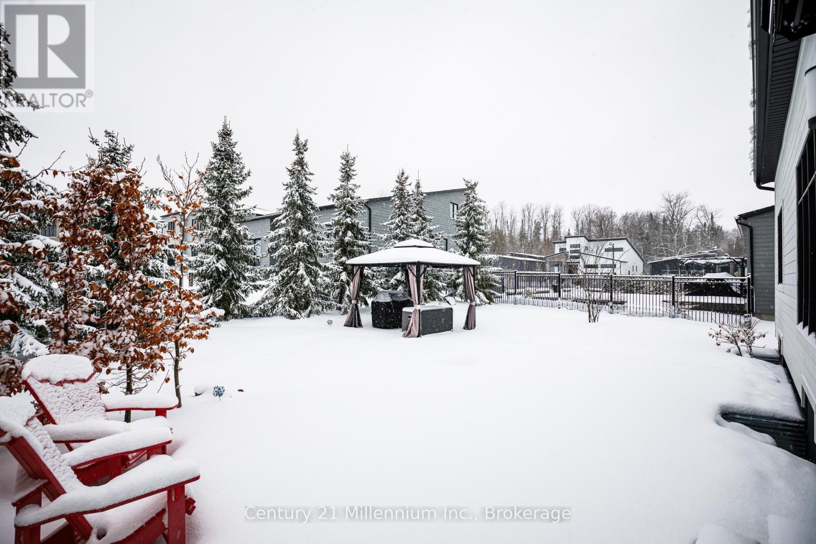 126 Tekiah Road, Blue Mountains, Ontario  N0H 1J0 - Photo 43 - X12627554