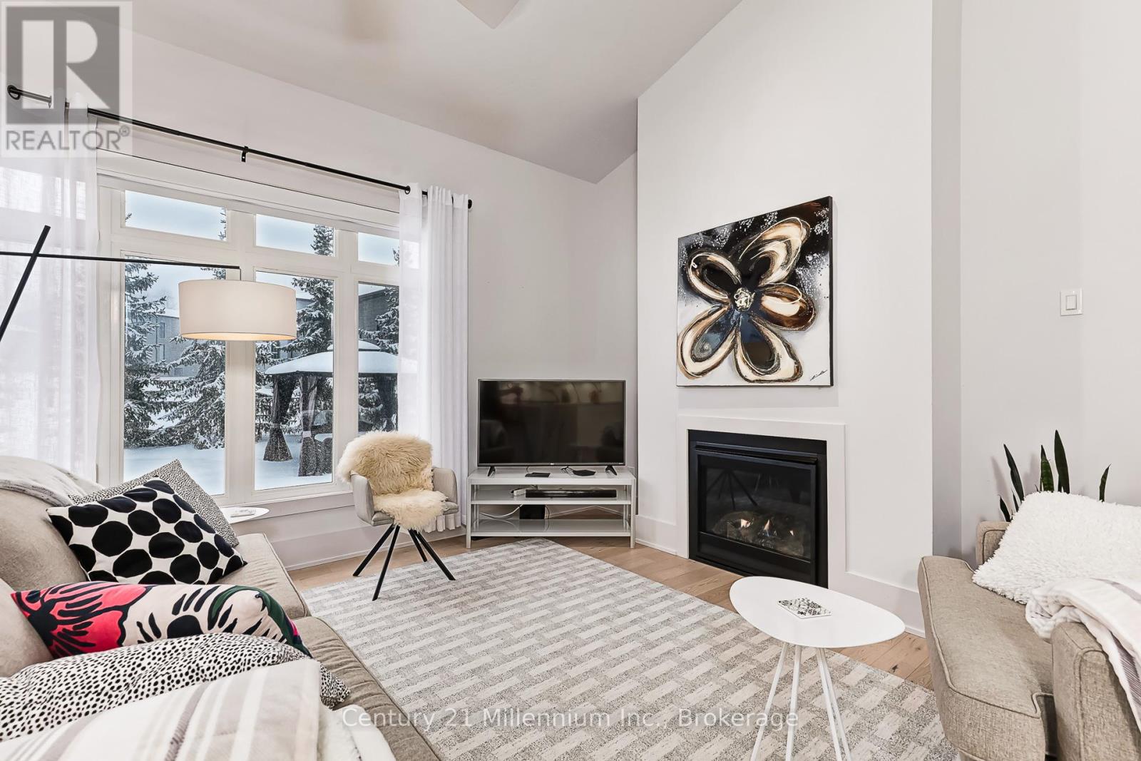 126 Tekiah Road, Blue Mountains, Ontario  N0H 1J0 - Photo 9 - X12627554