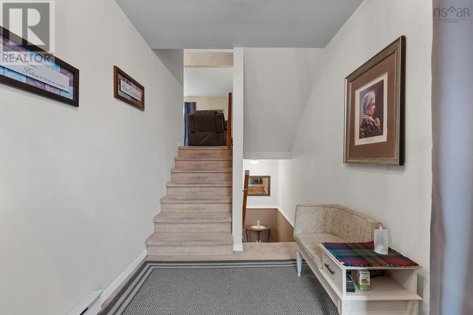 73 Chameau Crescent, Cole Harbour, Nova Scotia B2W 5G5 - Photo 3 - 202527107