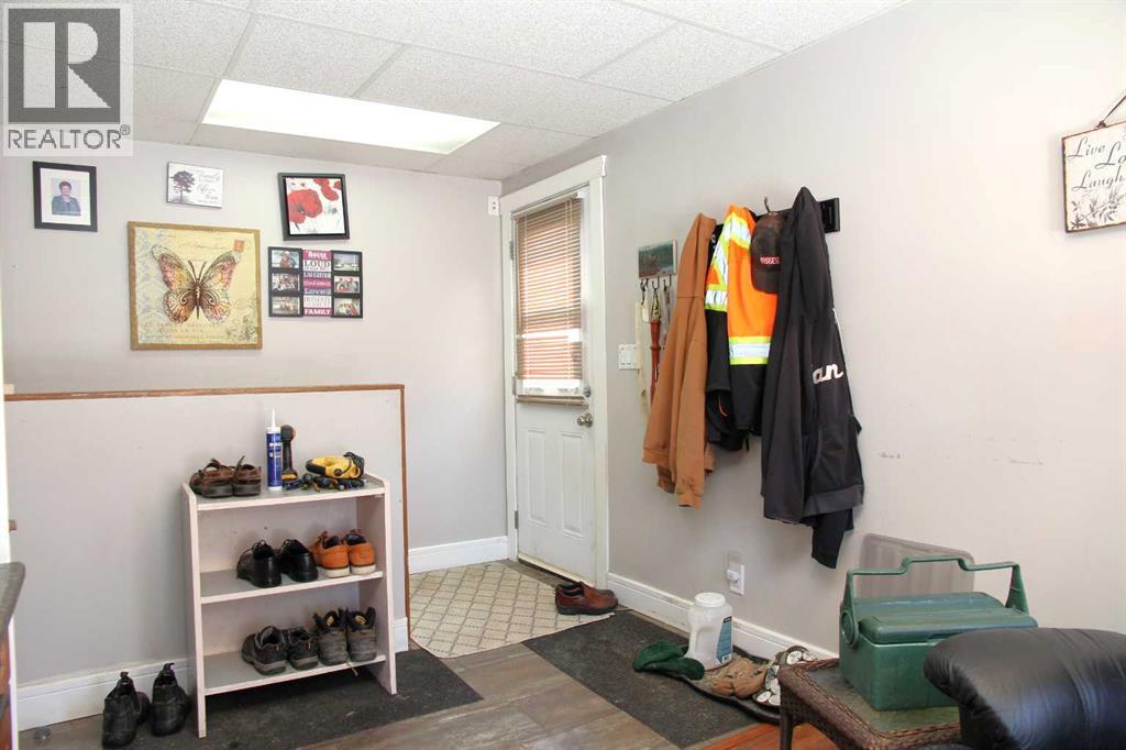 112 3 Street E, Maidstone, Saskatchewan  S0M 1M0 - Photo 3 - A2208262