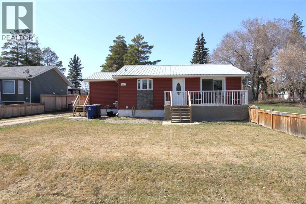 112 3 Street E, Maidstone, Saskatchewan  S0M 1M0 - Photo 2 - A2208262