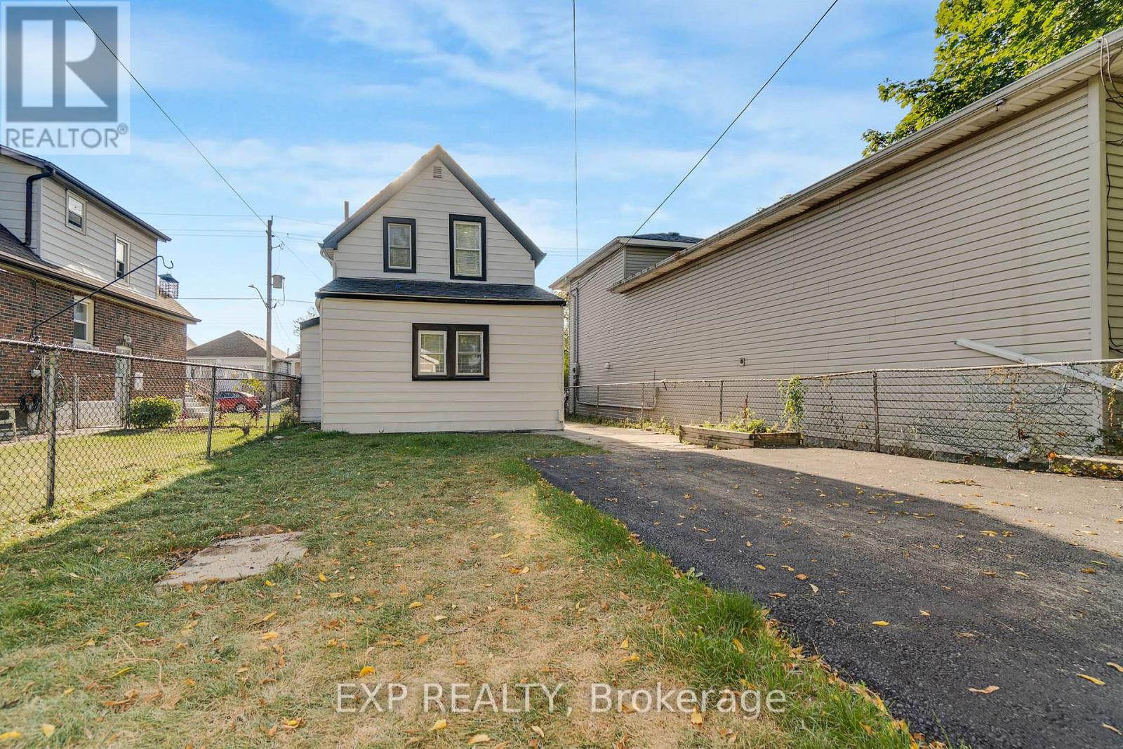 217 Fairfield Avenue, Hamilton, Ontario  L8H 5H5 - Photo 24 - X12627384