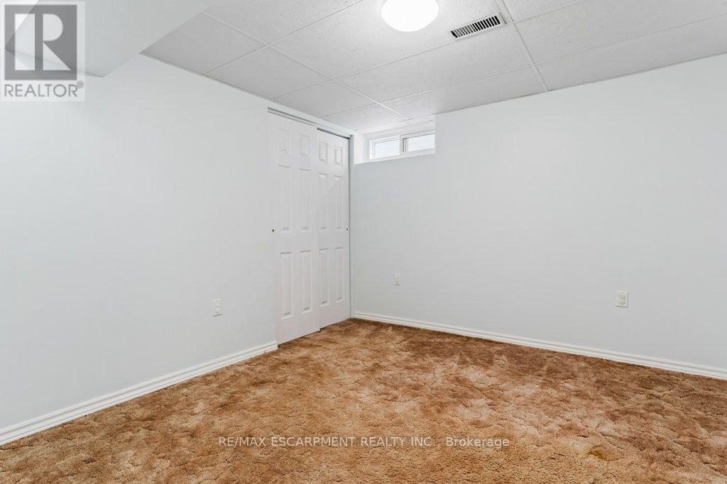 188 Napoli Court, Hamilton, Ontario  L9C 7A2 - Photo 22 - X12627402