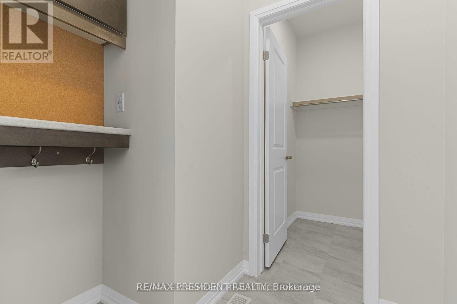 178 Klager Avenue, Pelham, Ontario L3B 5N5 - Photo 12 - X12627422