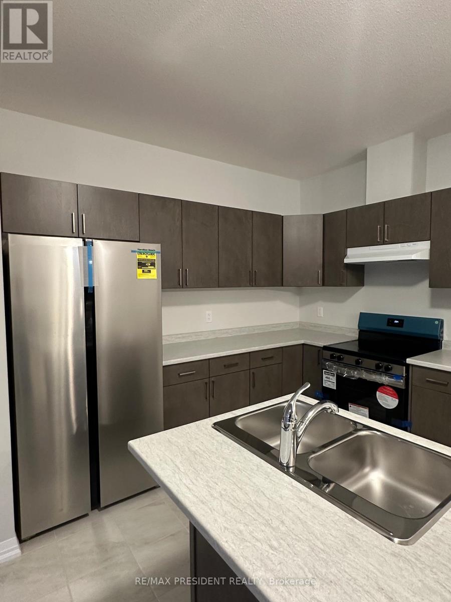 178 Klager Avenue, Pelham, Ontario L3B 5N5 - Photo 2 - X12627422