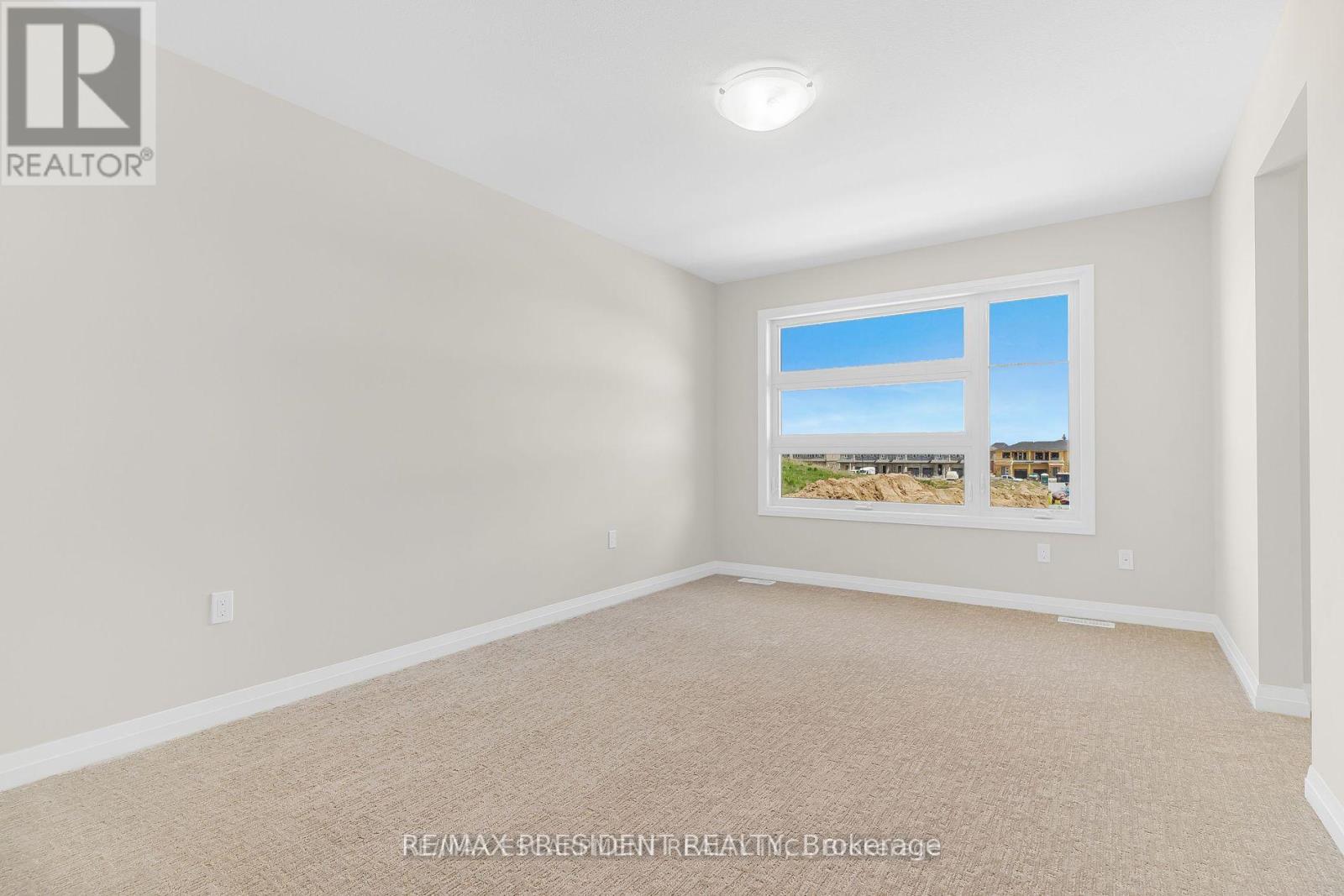 178 Klager Avenue, Pelham, Ontario L3B 5N5 - Photo 8 - X12627422