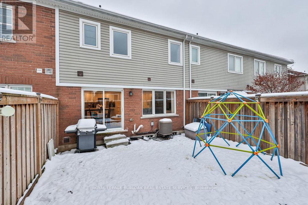 68 Lupo Drive, Hamilton, Ontario  L8B 0V3 - Photo 33 - X12627428