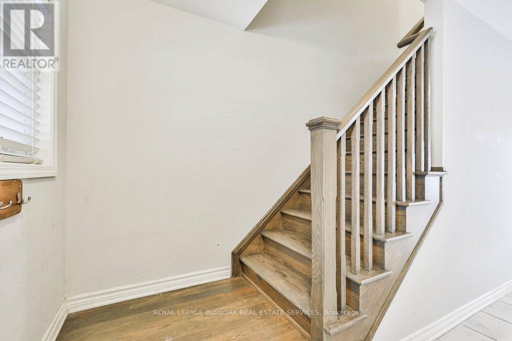 68 Lupo Drive, Hamilton, Ontario  L8B 0V3 - Photo 6 - X12627428