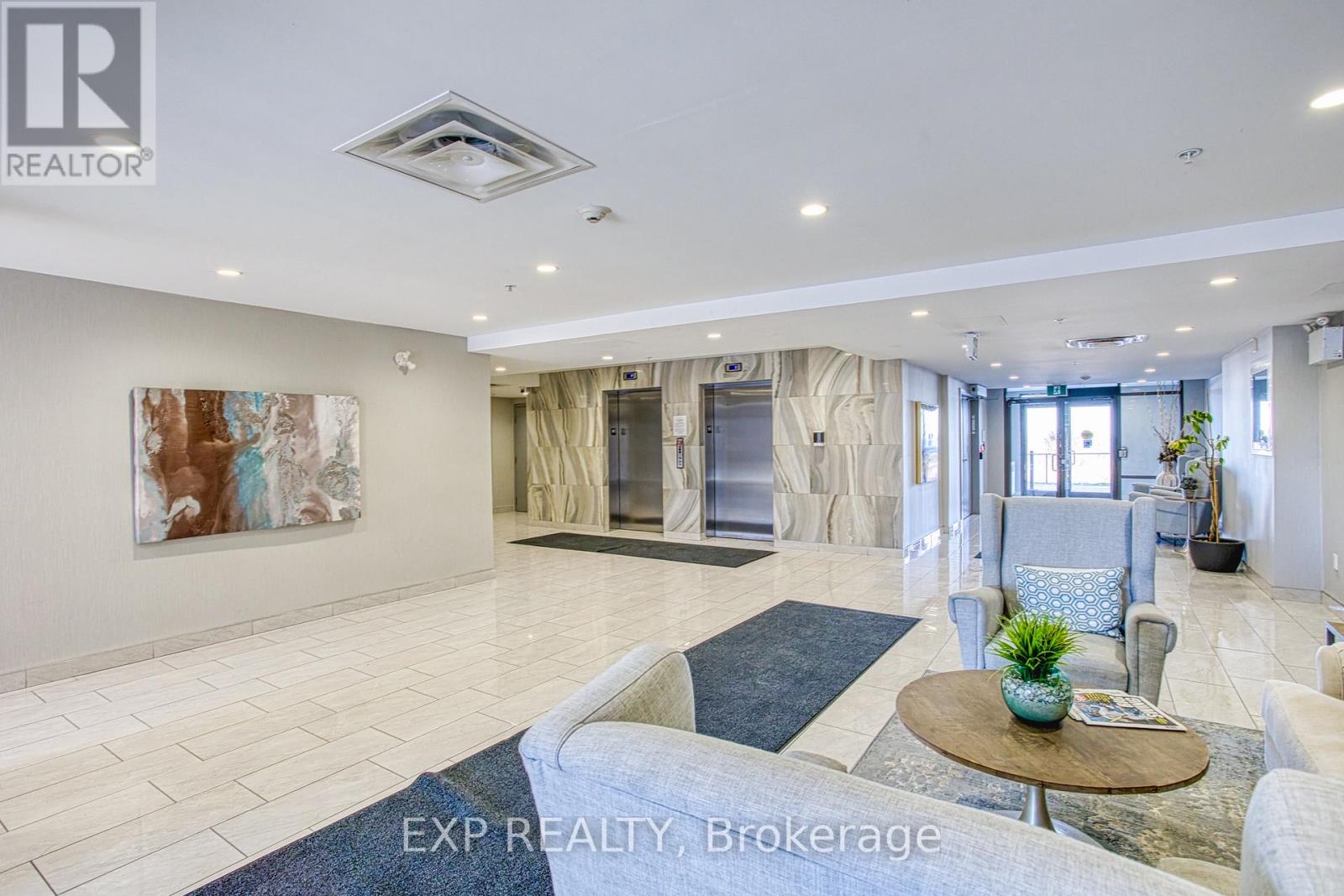 130 - 35 Southshore Crescent, Hamilton (Lakeshore), Ontario  L8E 0J2 - Photo 19 - X12627532