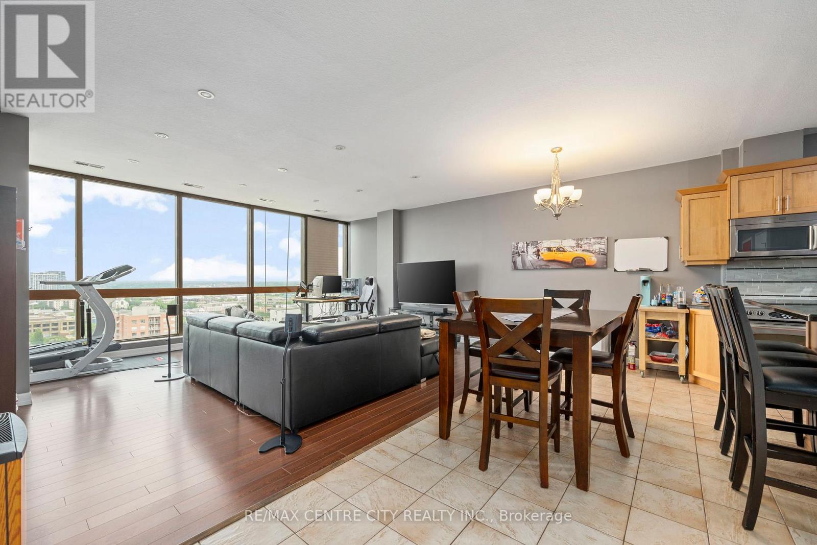 2108 - 389 Dundas Street E, London East, Ontario  N6B 3L5 - Photo 6 - X12627644