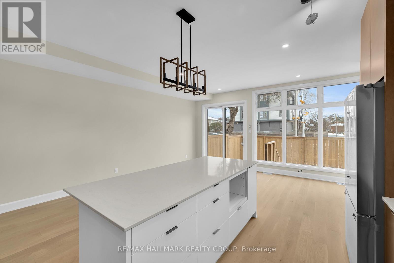 505 Dawson Avenue E, Ottawa, Ontario  K1Z 5V6 - Photo 14 - X12627560