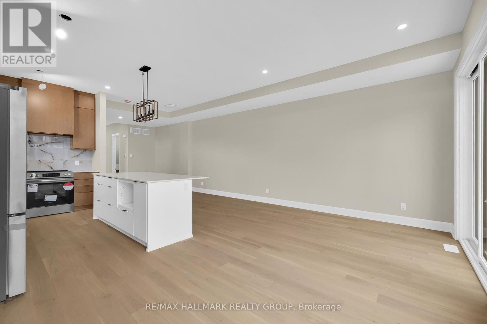 505 Dawson Avenue E, Ottawa, Ontario  K1Z 5V6 - Photo 16 - X12627560