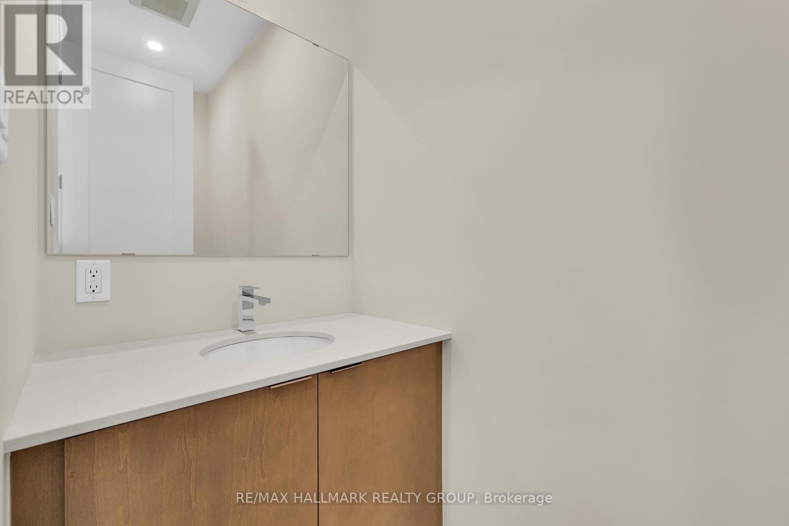 505 Dawson Avenue E, Ottawa, Ontario  K1Z 5V6 - Photo 19 - X12627560