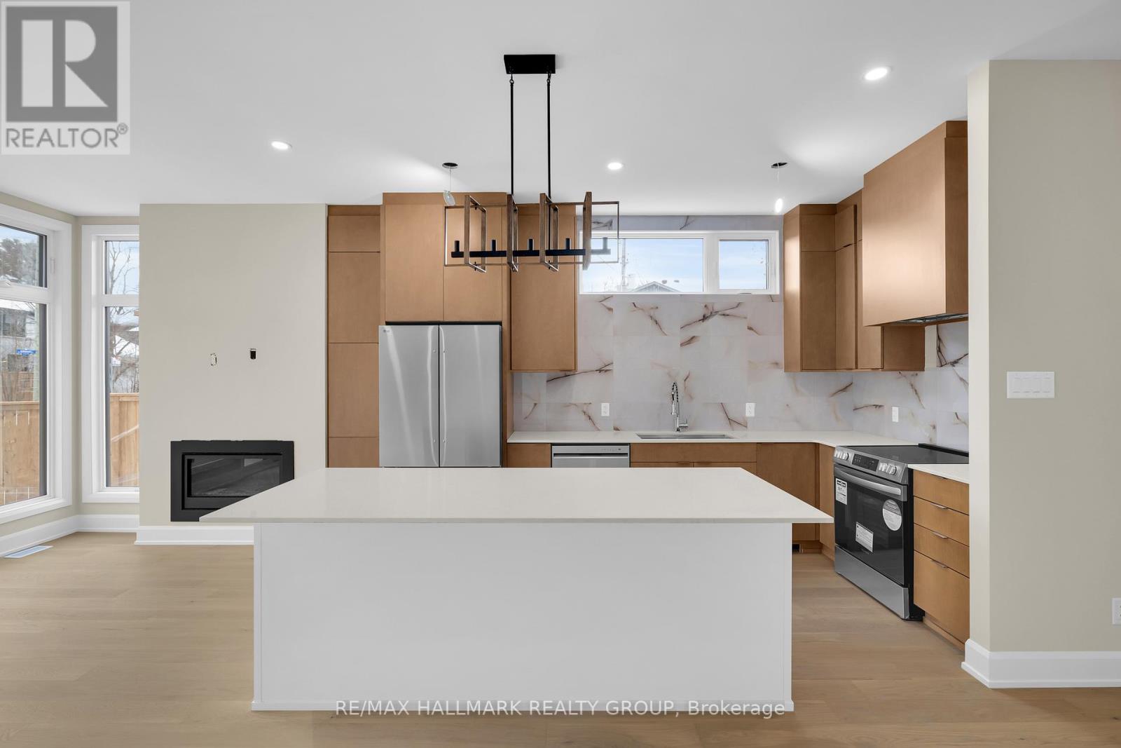 505 Dawson Avenue E, Ottawa, Ontario  K1Z 5V6 - Photo 9 - X12627560