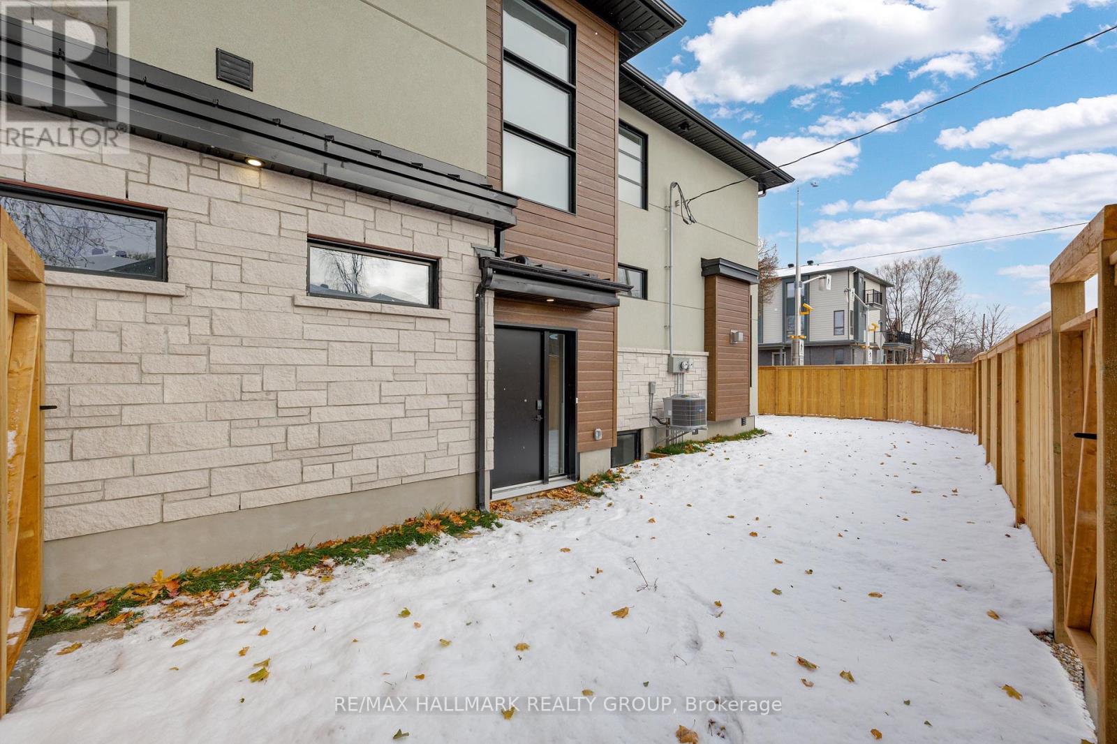 505 Dawson - B Avenue, Ottawa, Ontario K1Z 5V6 - Photo 10 - X12627592