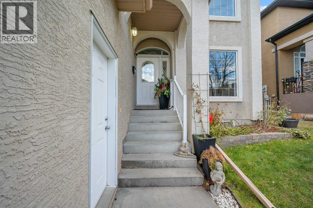 1081 Panorama Hills Landing Nw, Calgary, Alberta T3K 5M7 - Photo 2 - A2269169