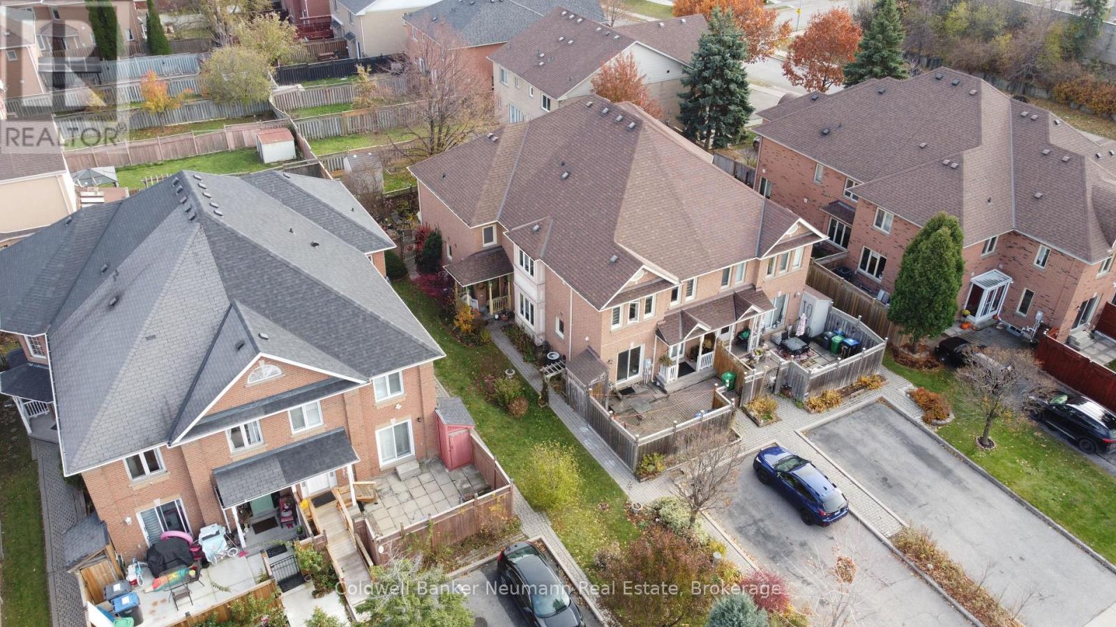 13 Pressed Brick Drive, Brampton, Ontario  L6V 4K8 - Photo 2 - W12573056