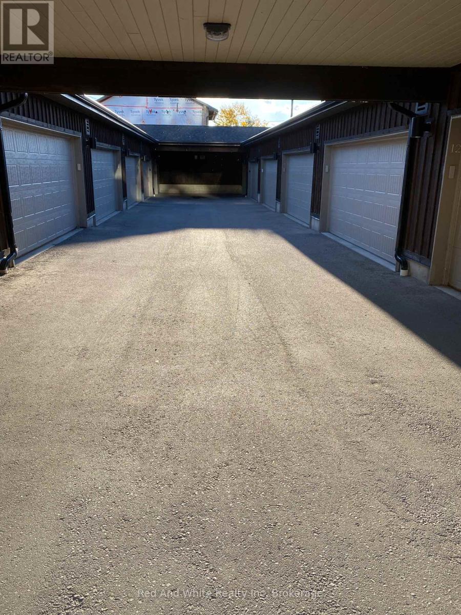 308 - 19 Guelph Avenue, Cambridge, Ontario  N3C 1A2 - Photo 42 - X12474926