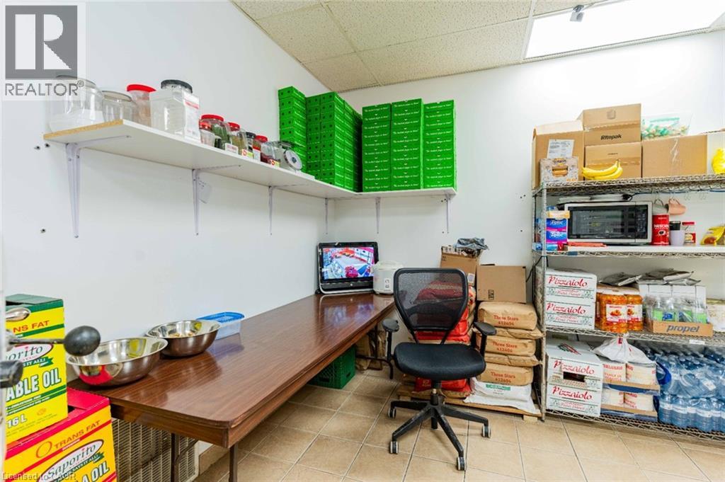 112 Oriole Parkway W Unit# 6, Elmira, Ontario  N3B 1C5 - Photo 20 - 40793547