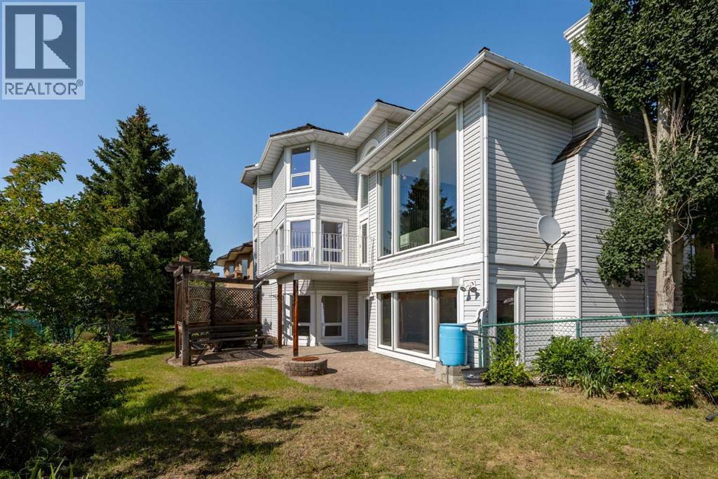 21 Douglas Woods Manor Se, Calgary, Alberta  T2Z 2E7 - Photo 2 - A2244561