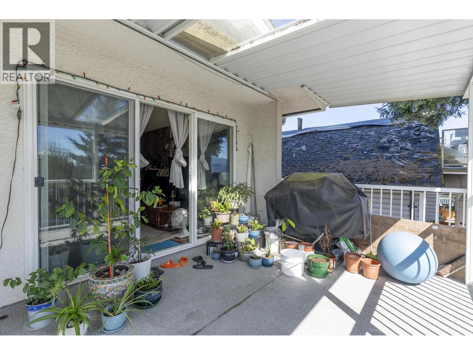 45 N Stratford Avenue, Burnaby, British Columbia V5B 1L1 - Photo 13 - R3073308