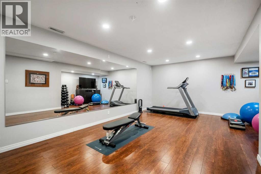 348 Parkwood Close Se, Calgary, Alberta  T2J 3W1 - Photo 33 - A2268750