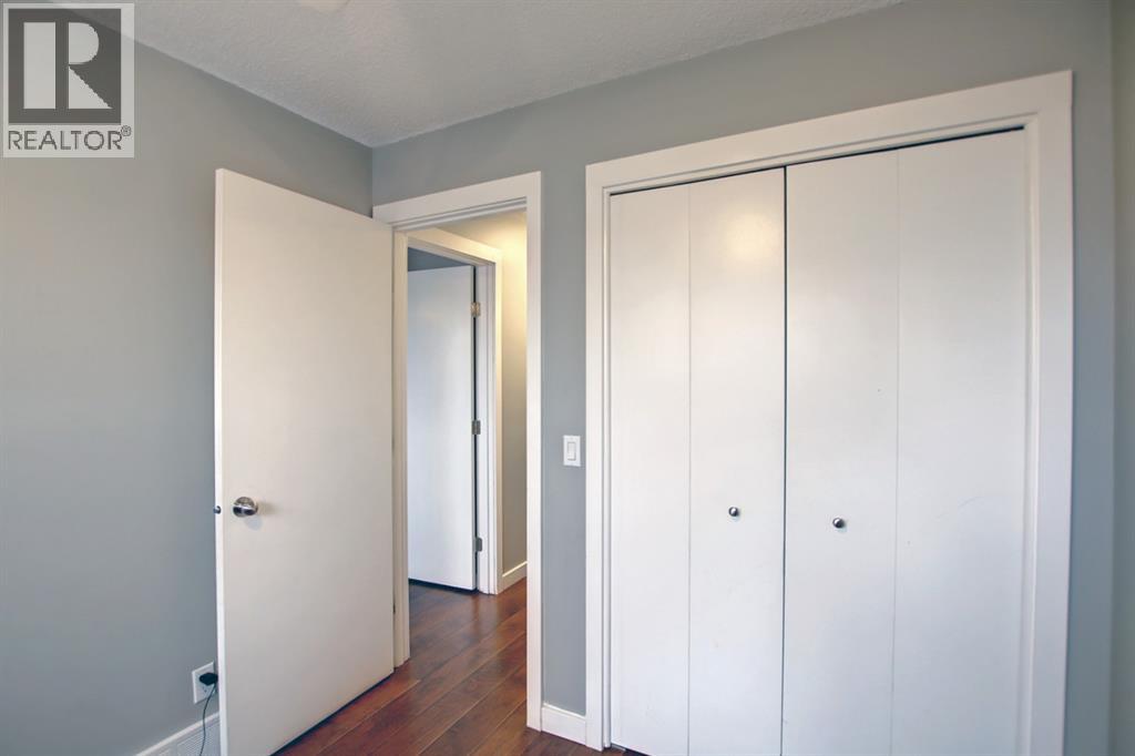 144 Whitmire Road Ne, Calgary, Alberta  T1Y 5Z3 - Photo 11 - A2270446
