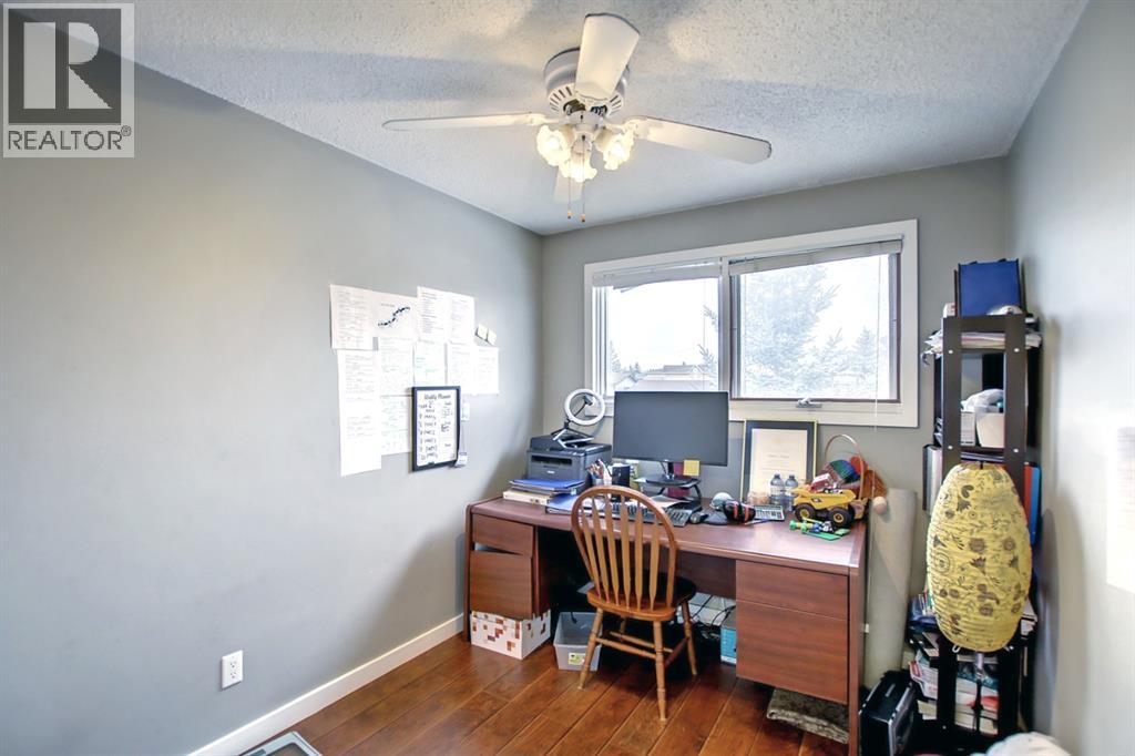 144 Whitmire Road Ne, Calgary, Alberta  T1Y 5Z3 - Photo 10 - A2270446