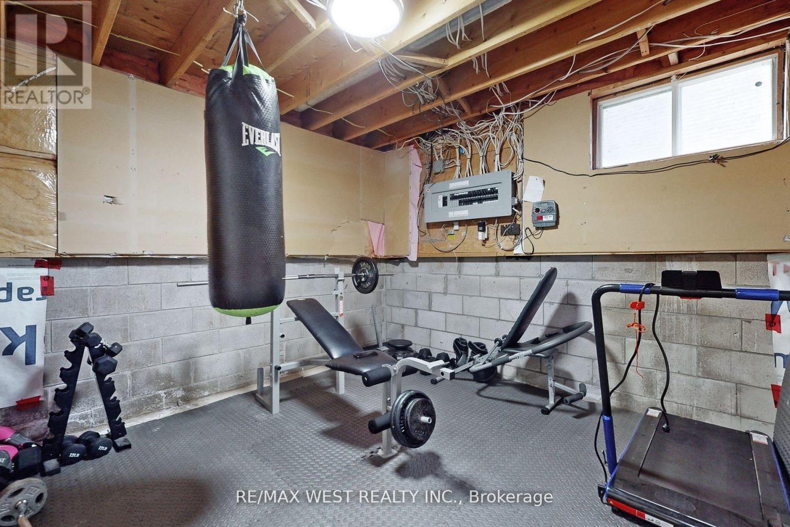 Basement Apartment - 499 Reynolds Street, Whitby (Downtown Whitby), Ontario  L1N 6H4 - Photo 15 - E12627574