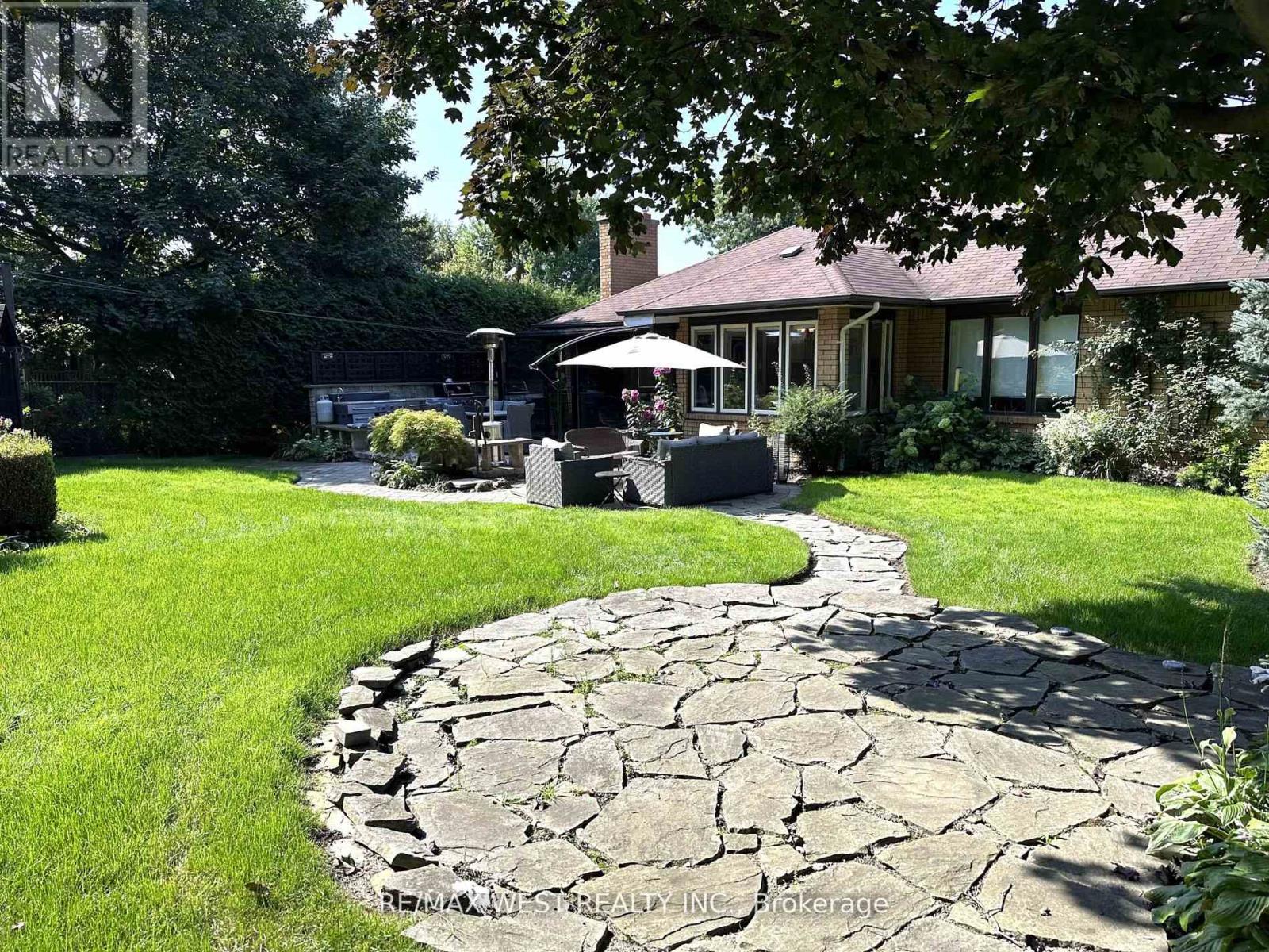 Basement Apartment - 499 Reynolds Street, Whitby (Downtown Whitby), Ontario  L1N 6H4 - Photo 19 - E12627574