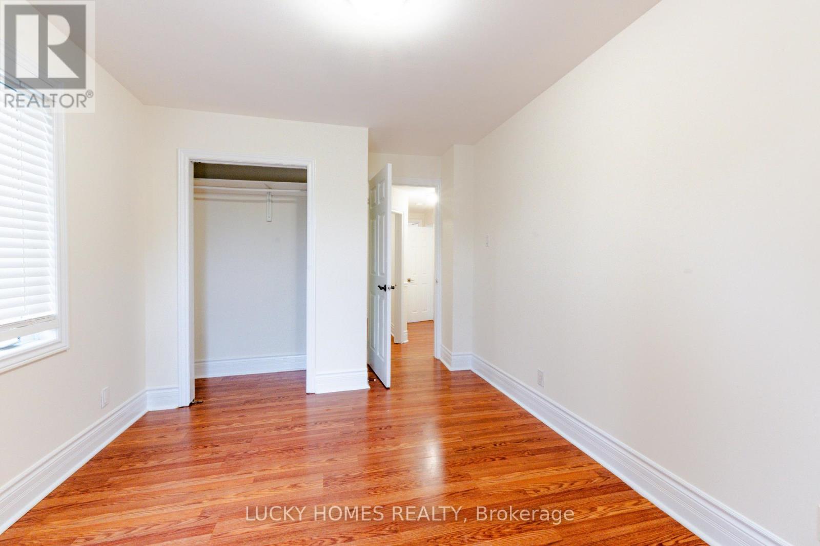 Main Floor - 270 Verdun Road W, Oshawa (Central), Ontario  L1H 5T3 - Photo 10 - E12627576