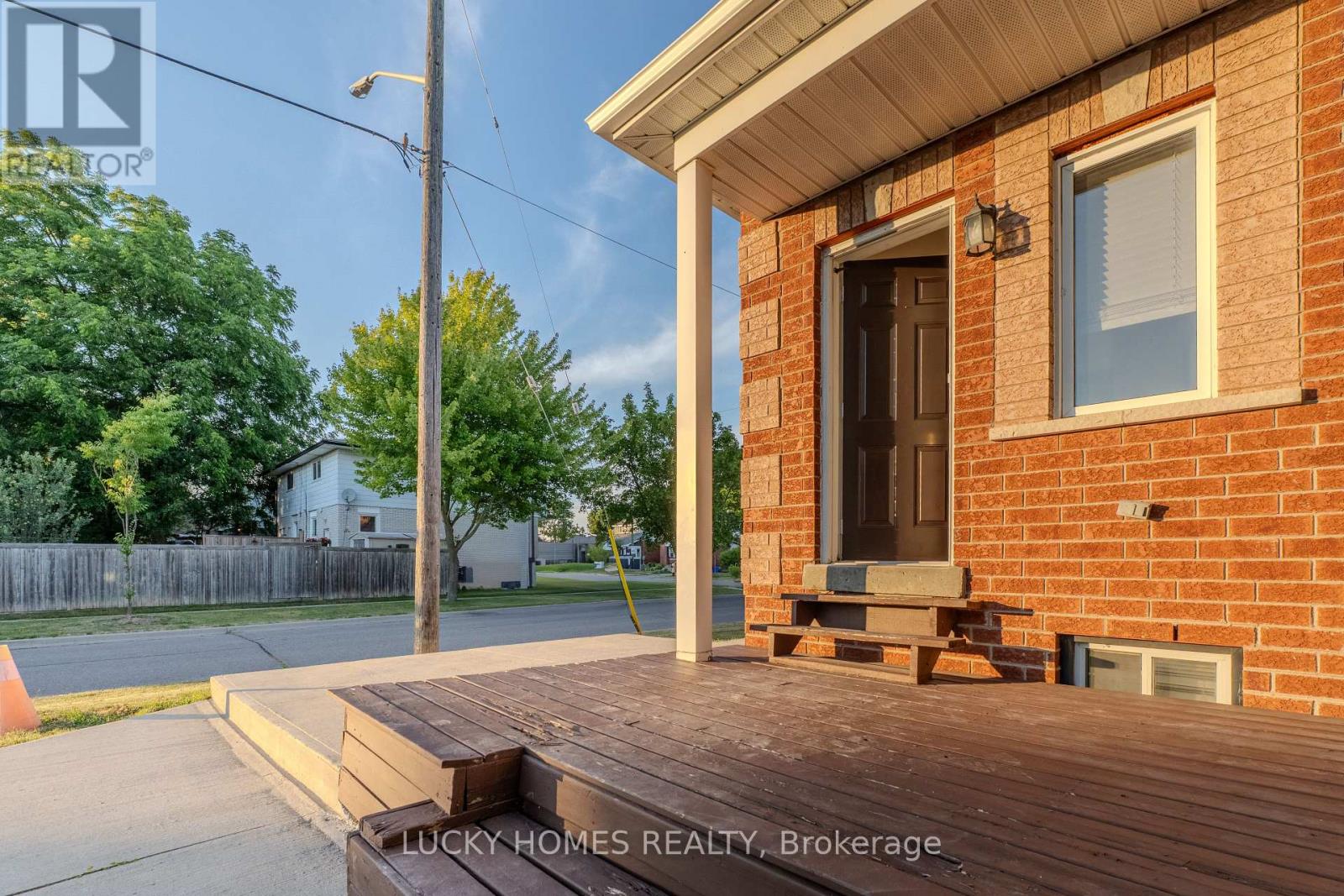 Main Floor - 270 Verdun Road W, Oshawa (Central), Ontario  L1H 5T3 - Photo 12 - E12627576