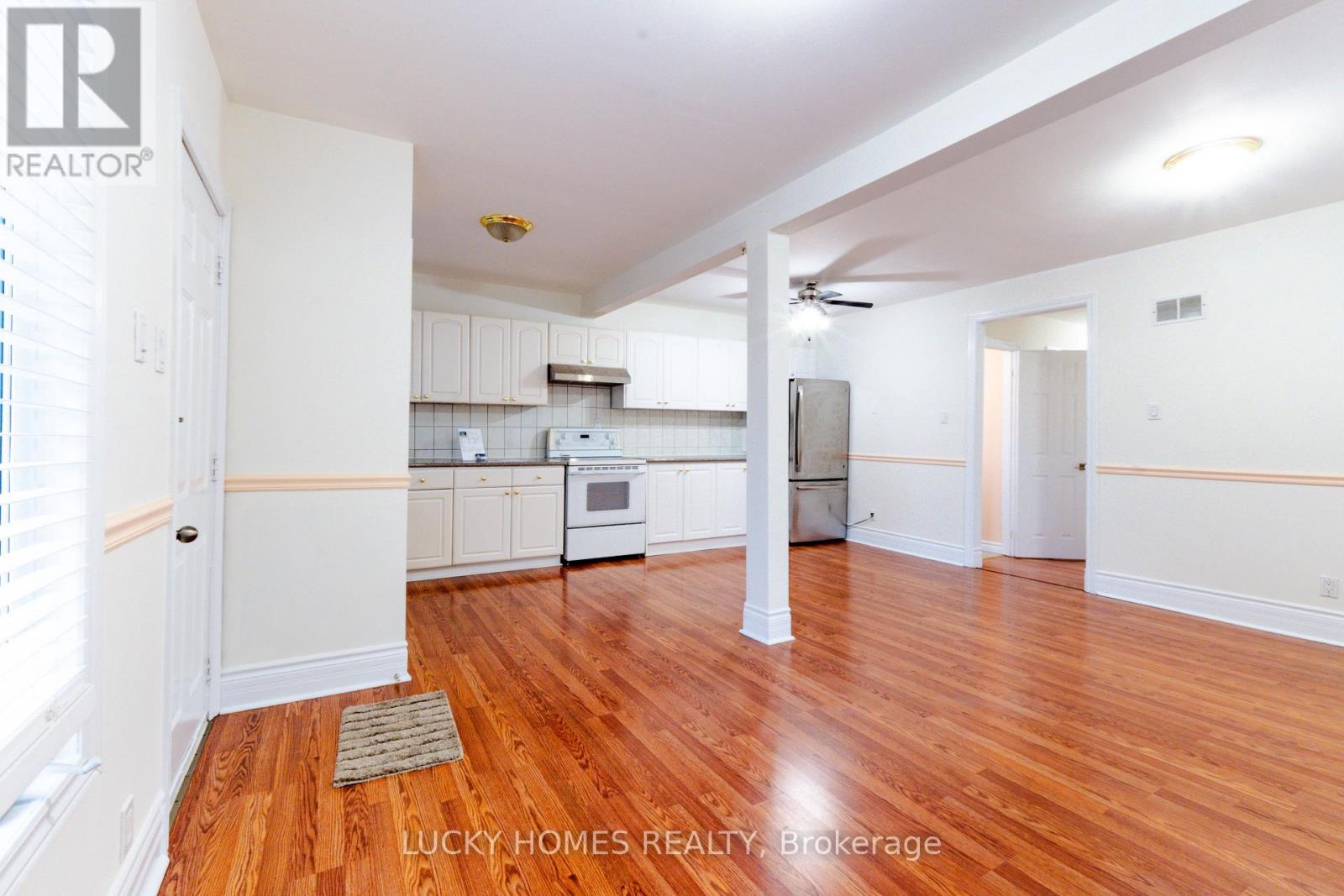 Main Floor - 270 Verdun Road W, Oshawa (Central), Ontario  L1H 5T3 - Photo 2 - E12627576