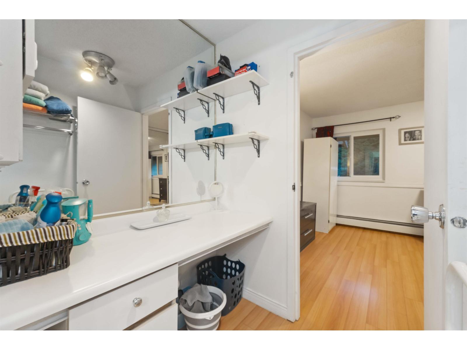 236 7447 140 Street, Surrey, British Columbia  V3W 6G5 - Photo 13 - R3073450