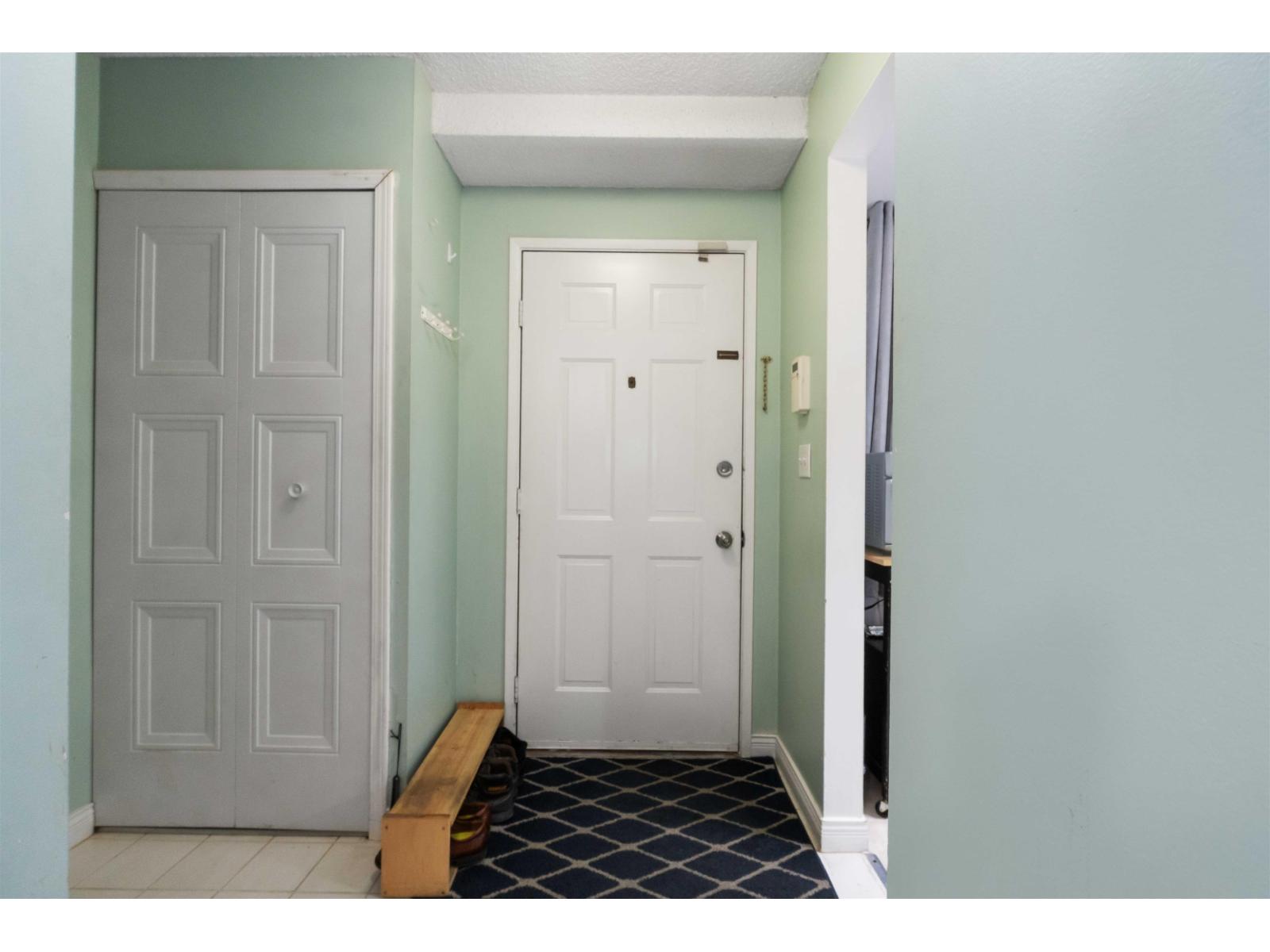 236 7447 140 Street, Surrey, British Columbia  V3W 6G5 - Photo 6 - R3073450