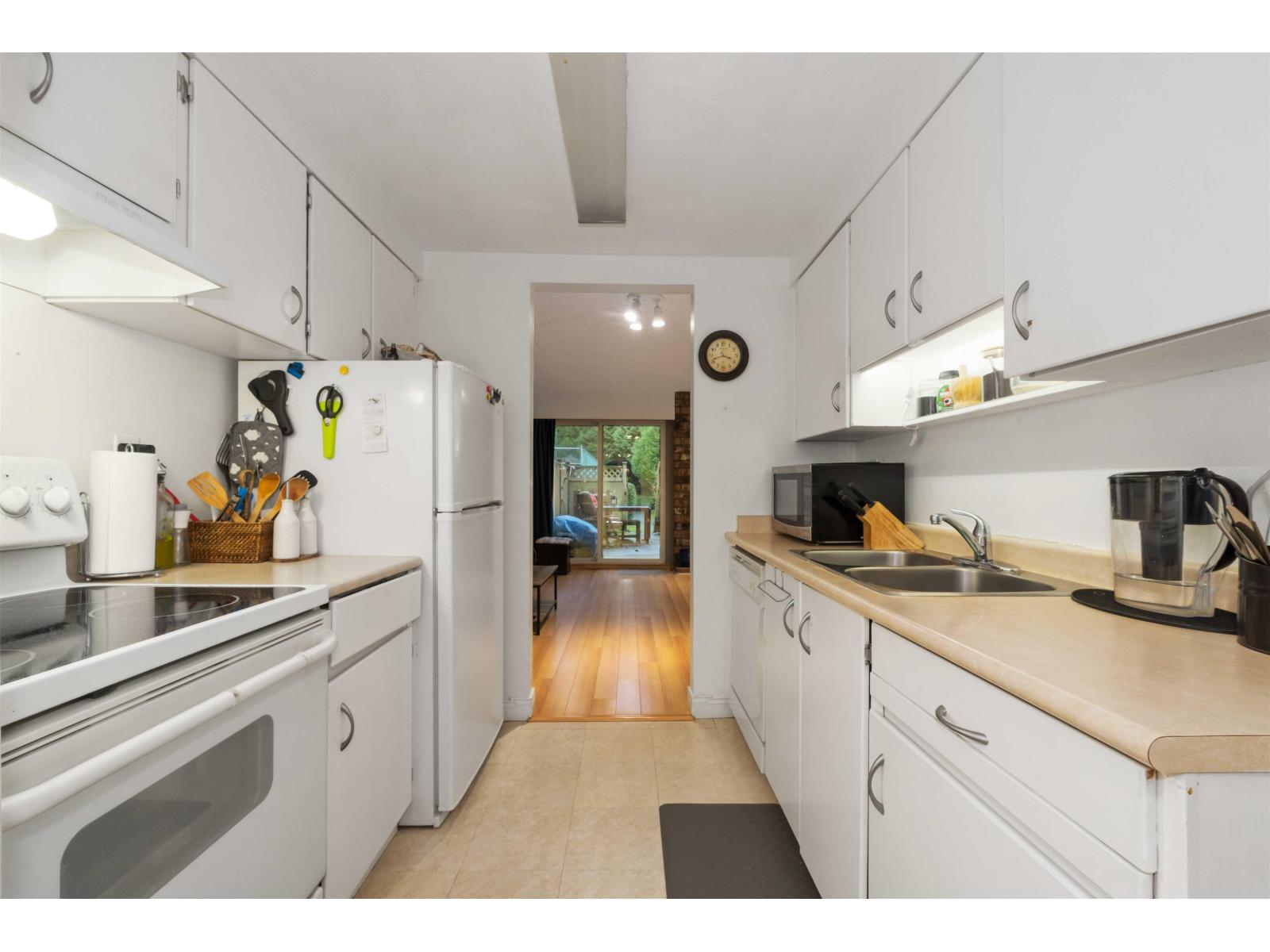 236 7447 140 Street, Surrey, British Columbia  V3W 6G5 - Photo 8 - R3073450